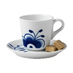 Royal Copenhagen Blå Mega Riflet Espressokop -Køkkengrej Discountbutik 3990 9085aa03 9ca3 4d31 a04e c616ad54d8ae