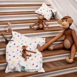 Kay Bojesen Babies Sengetøj - Sangfugl -Køkkengrej Discountbutik 3990 aa4b5c5a 805a 4e76 a04f 3cb9478be3ab