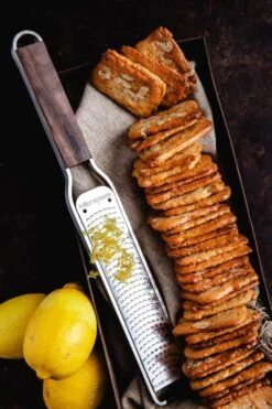 Microplane Master Rivejern Zester -Køkkengrej Discountbutik 3990 be6f35f5 0ab7 4b71 880d 2f2b119d5860