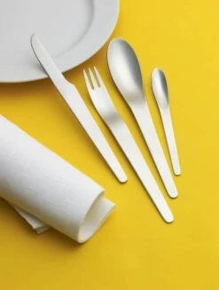 Georg Jensen Arne Jacobsen Bordkniv M. Grillskær -Køkkengrej Discountbutik 3990 bff3c08a 848f 4313 8139 5930ce746bc3